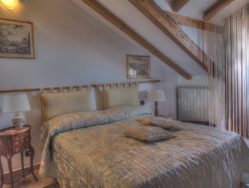 Villa Donna Fausta Аджерола Стая снимка