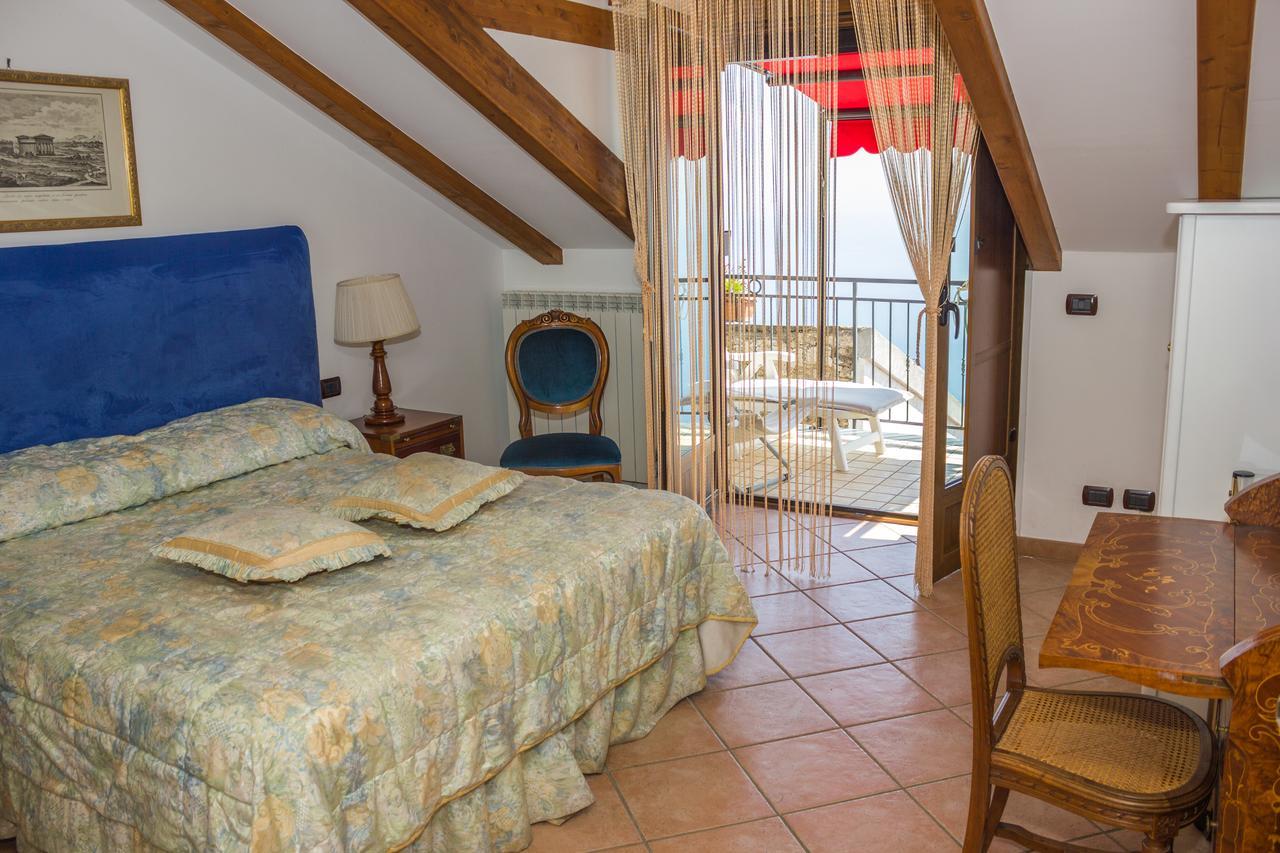 Villa Donna Fausta Аджерола Екстериор снимка